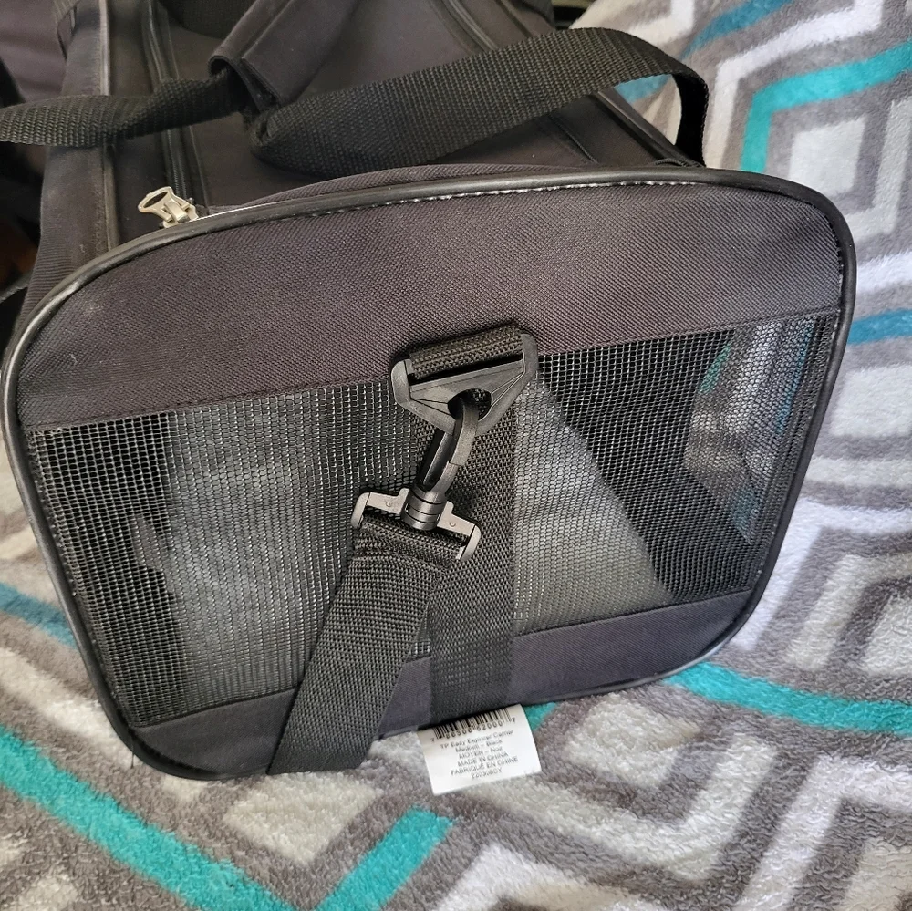 Sherpa Adventure Gear Original Deluxe Carrier